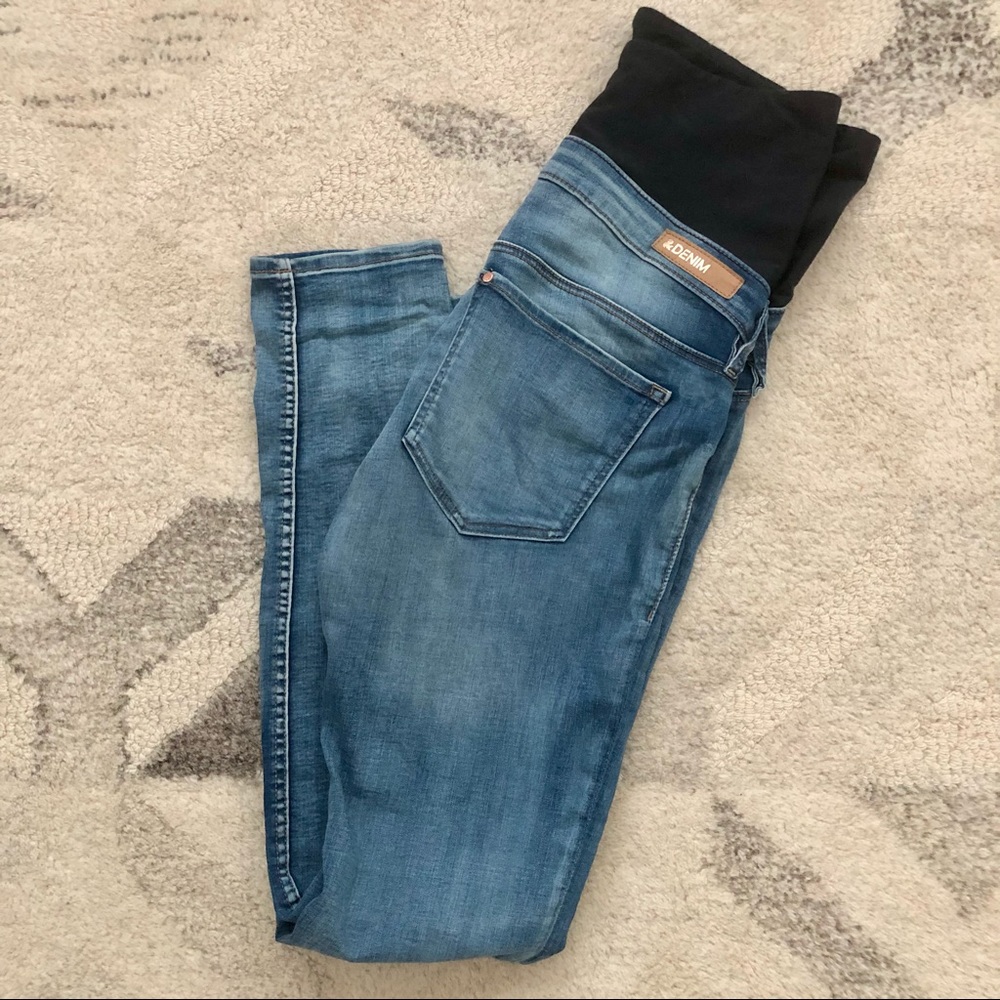 2/$10 🍁 H&M Mama Skinny Maternity Jeans